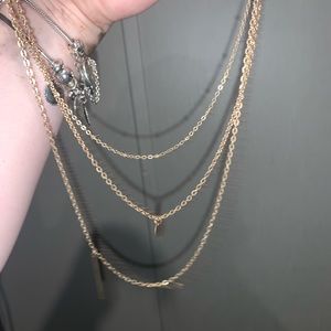 Simple elegant gold layered necklace